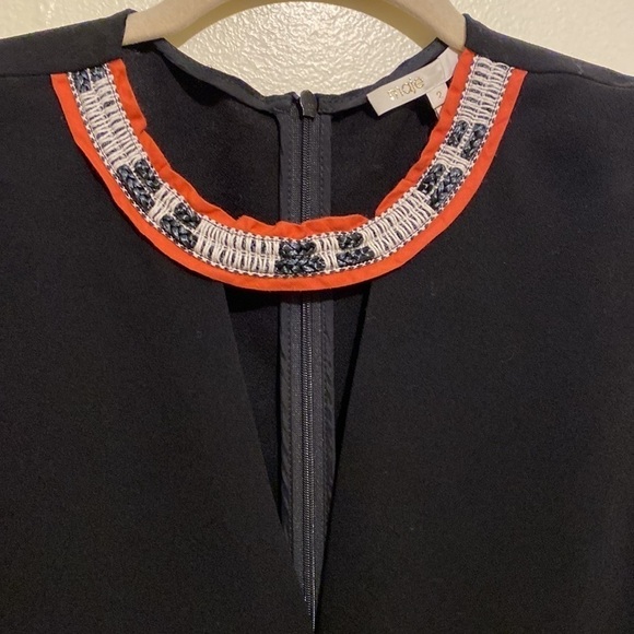 Maje beautiful black blouse in very good condition. Size 2 - Picture 3 of 12